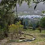 Villa Joy With Private Pool, Close To Naoussa Kostos
