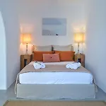Villa Joy With Private Pool, Close To Naoussa