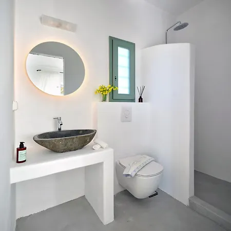 Joy With Private Pool, Close To Naoussa וילה