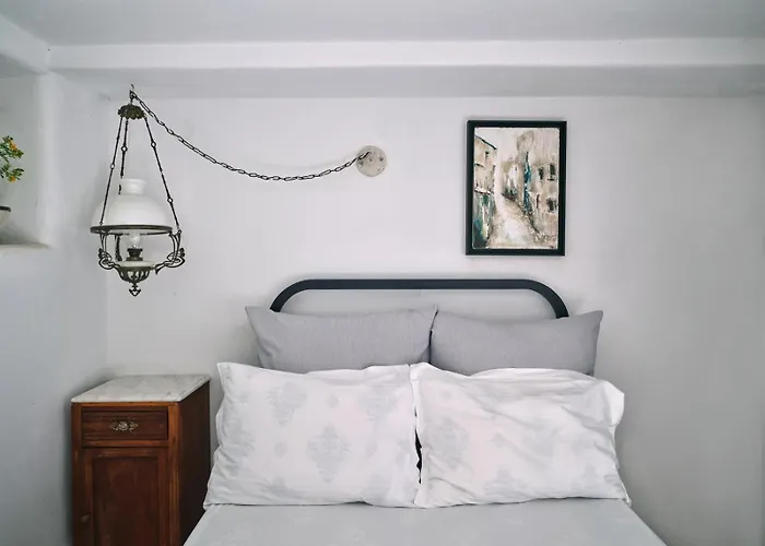 Βίλα Joy With Private Pool, Close To Naoussa Kostos